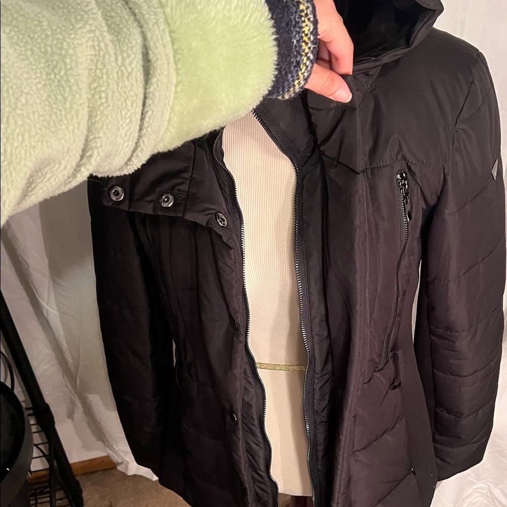 Guess Women's Black Puffer Jacket - Picture 4 of 15